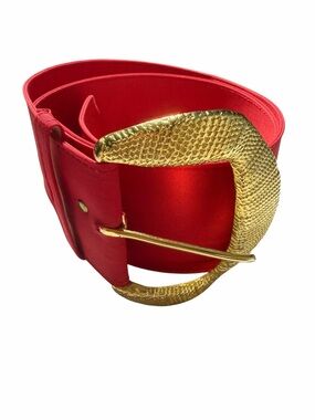 Vtg Wide Red Women's Belt with Textured Gold Buckle 34”